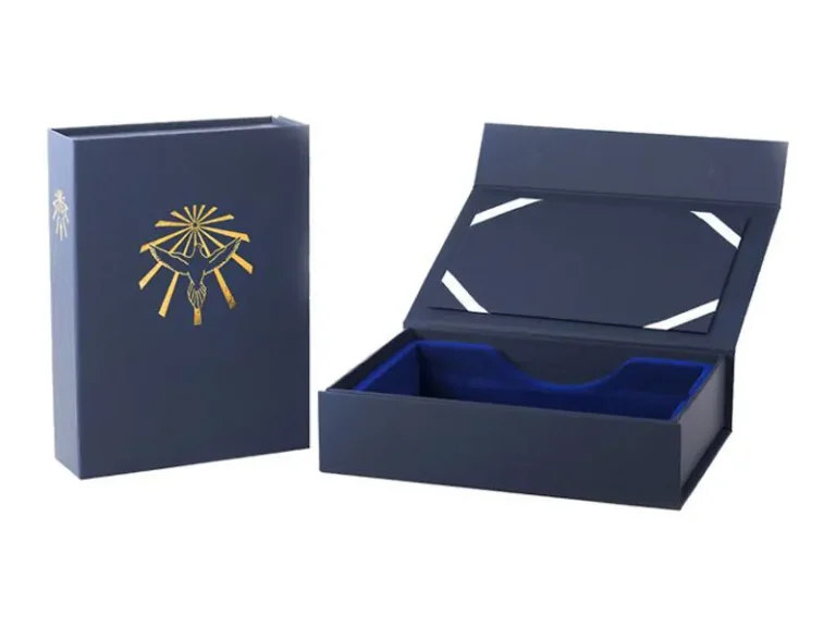 Classy Custom Rigid Packaging for Promoting your New Fragrance